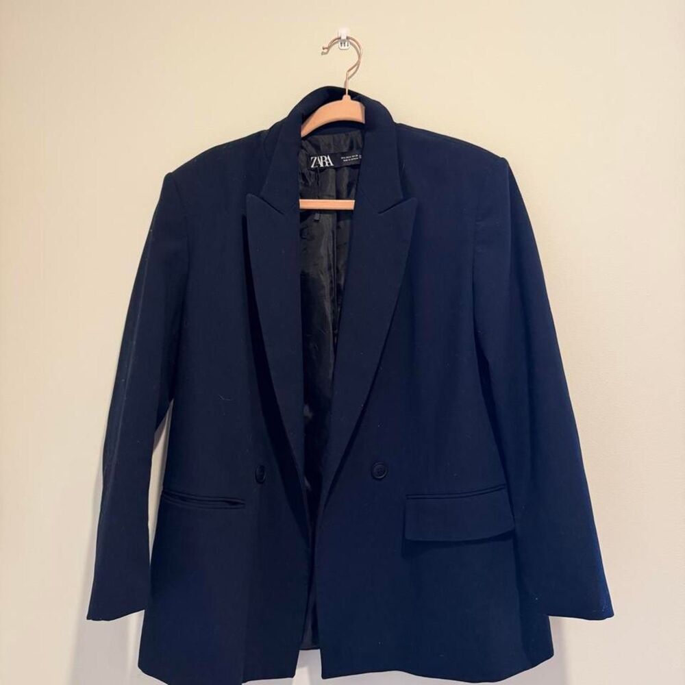 Zara Women's Navy and Black Jacket